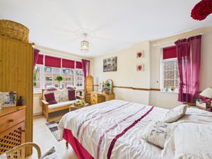 Photo 16- click for photo gallery